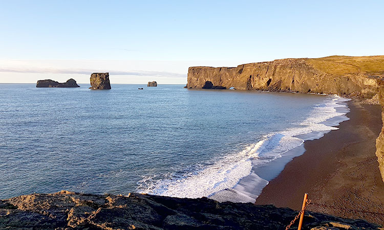 South Coast | The Black Beach | Icelandic Taxi Tours